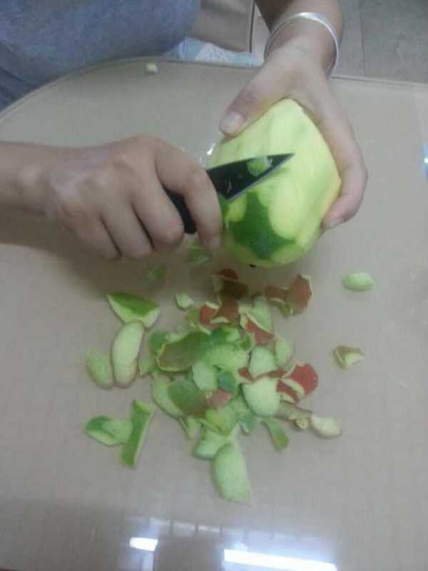 4423